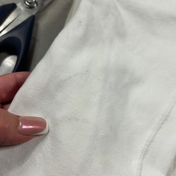 Alo interlace legging in detail 🌿 - Picture 5 of 11